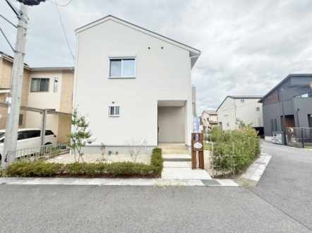 一戸建て - 滋賀県守山市川田町