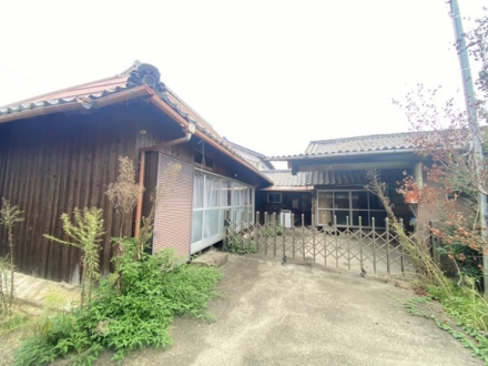 土地 - 滋賀県東近江市市子沖町
