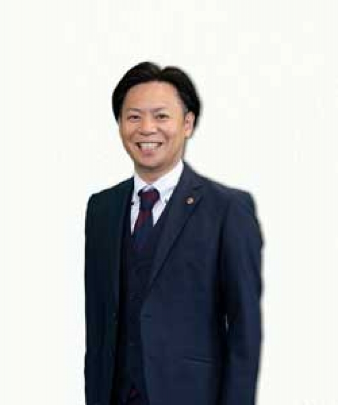 内田康博